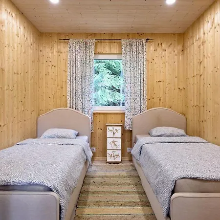 Metsamaja In Puehali Hea Elu Center Holiday home Pihali